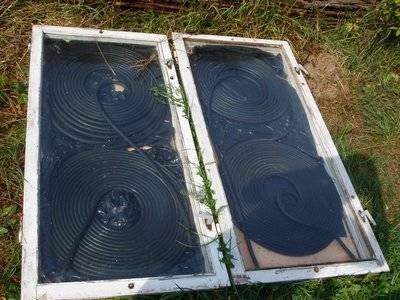 Поливной шланг для солнечного коллектора под теплицей в РП